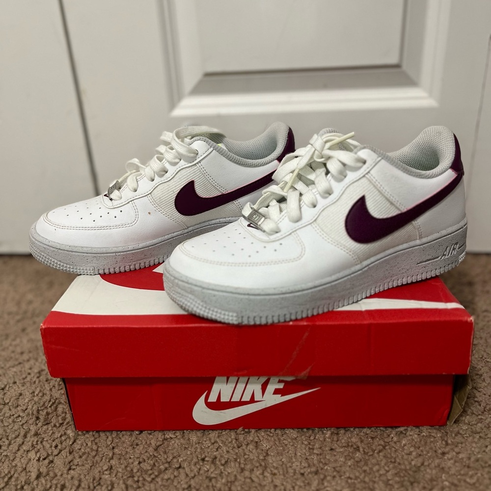 Nike White and Maroon Sneakers